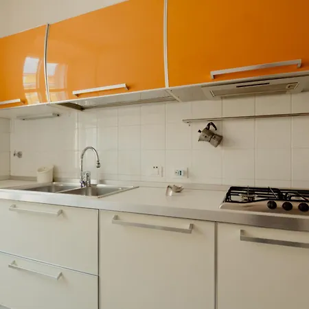 Ghega 15 Stazione Locazione Turistica Апартаменты *