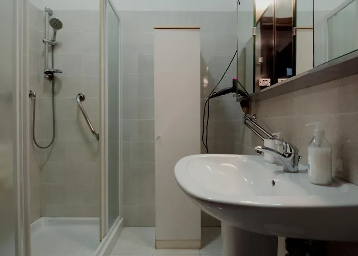 Ghega 15 Stazione Locazione Turistica * Triëst